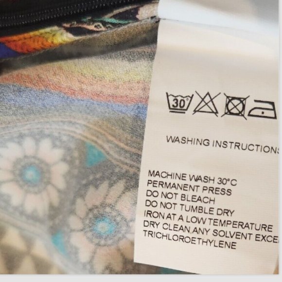 Farm Rio for ANTHROPOLOGIE Satin GEO PRINT CROP WIDE-LEG PANTS - Picture 14 of 14